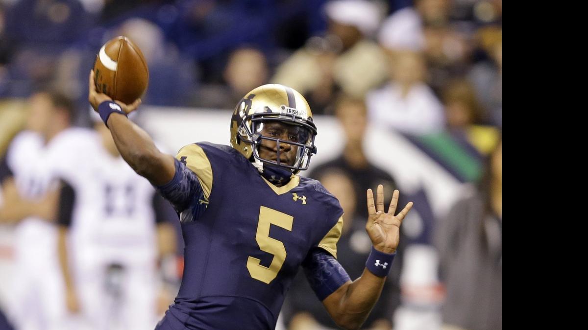 
Notre Dame quarterback Everett Golson throws against Purdue during the first half of an NCAA college football game in Indianapolis Sept. 13, 2014. 
