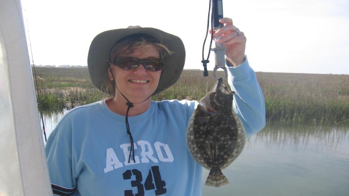 A bill to increase the minimum size limit and lower the daily bag limits for South Carolina’s flounder population was approved by a S.C. Senate sub-committee earlier this week.