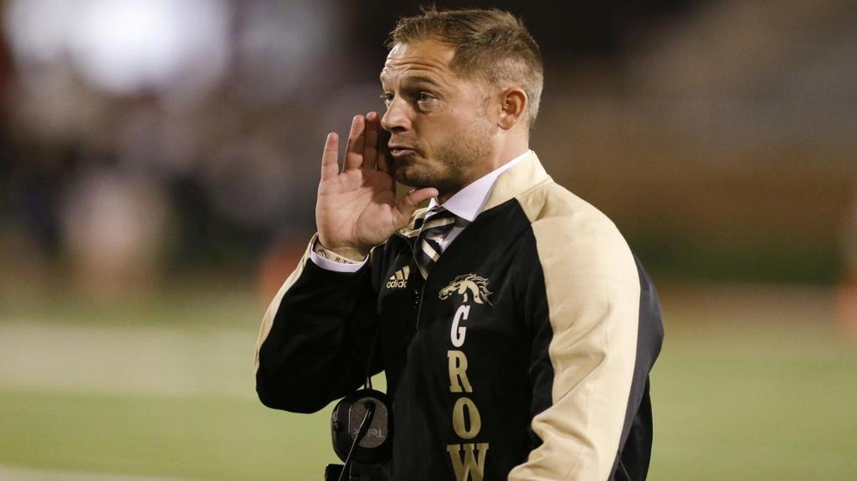 Coach P.J. Fleck’s Western Michigan squad has a meeting with Wisconsin in the Cotton Bowl at 1 p.m. Monday (ESPN).